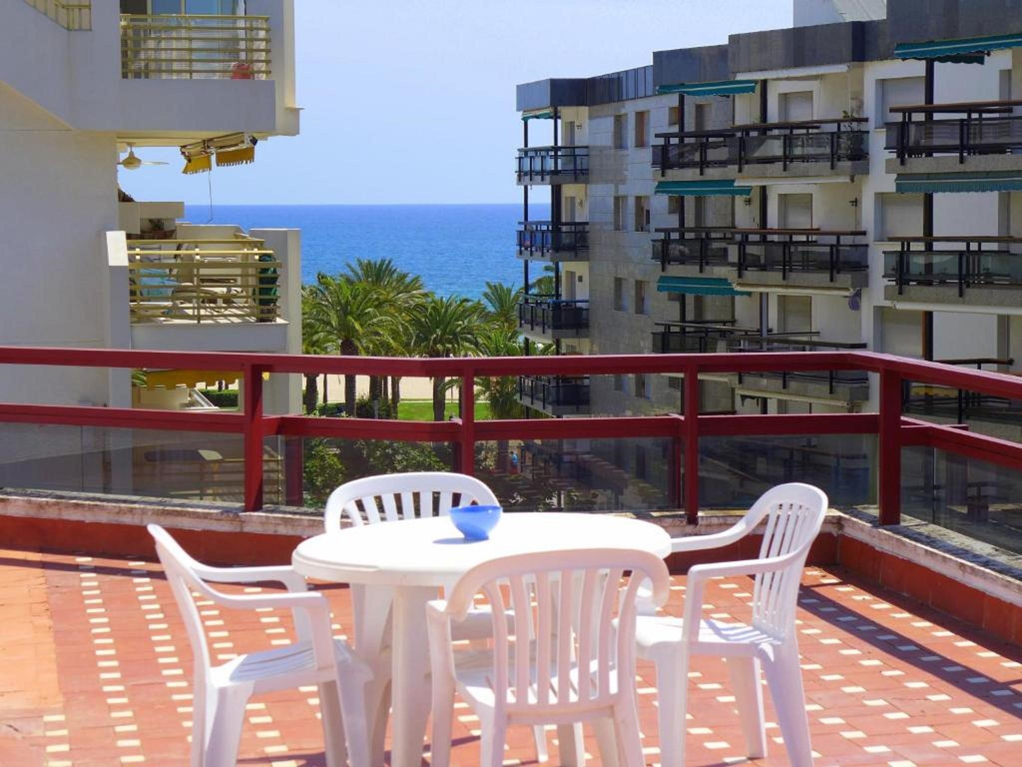Rentalmar Atlantida Apartamentos Salou Buitenkant foto