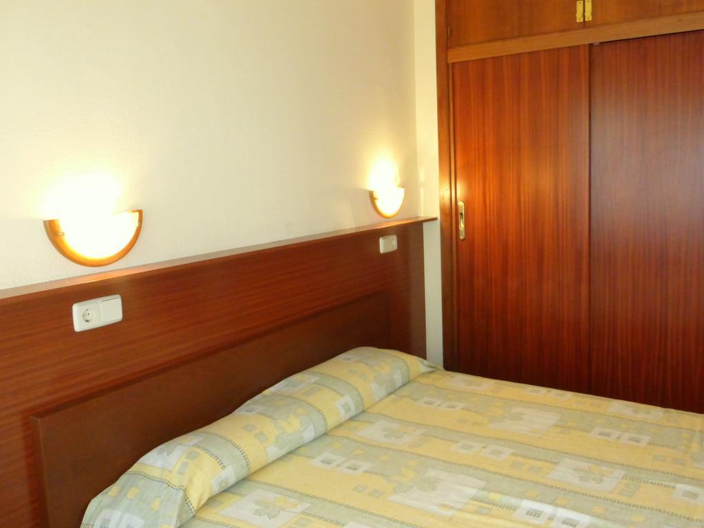 Rentalmar Atlantida Apartamentos Salou Buitenkant foto