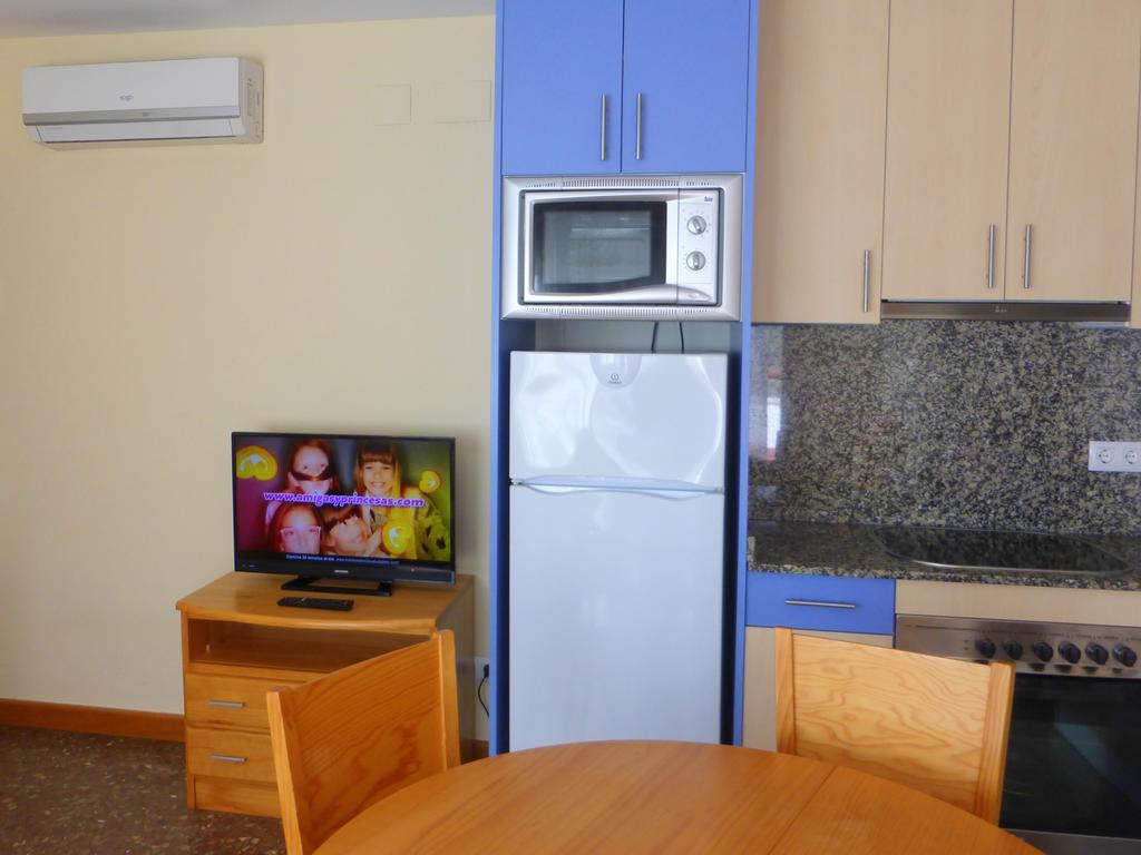 Rentalmar Atlantida Apartamentos Salou Buitenkant foto